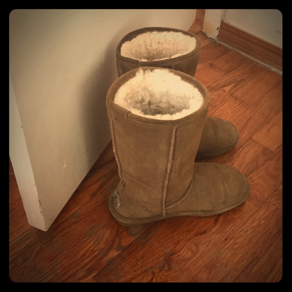 Bearpaw Boots